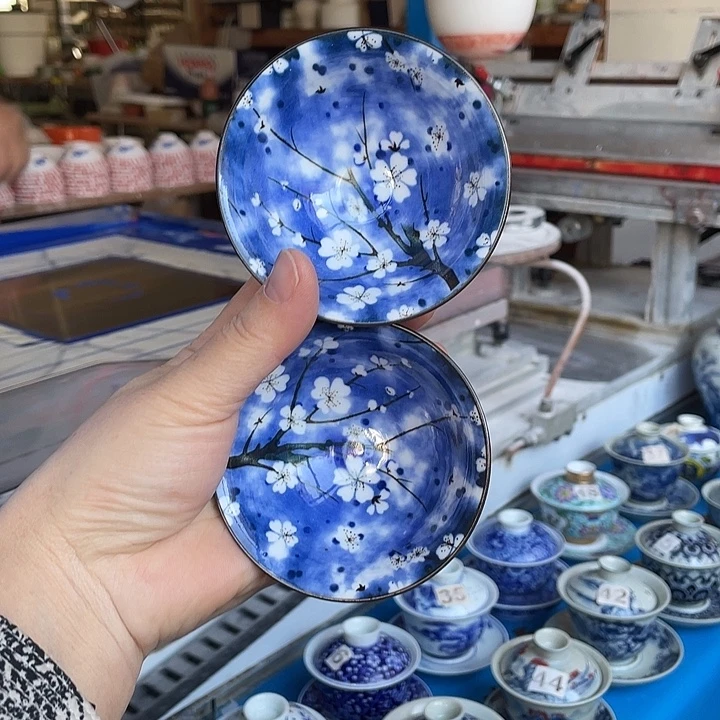 青花釉下彩杯子2个