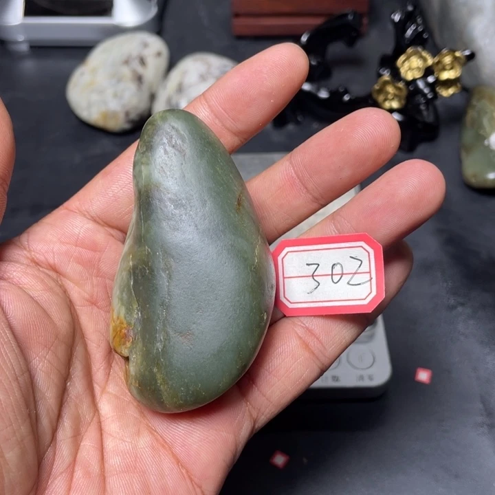 颈饰未镶嵌和田玉302