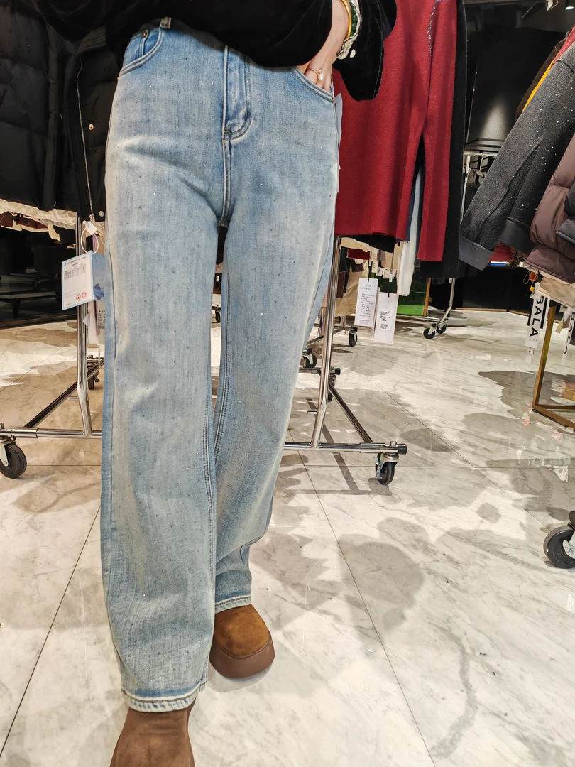 96411加绒（碎银）闪闪发光窄版直筒牛仔裤（裤长104）