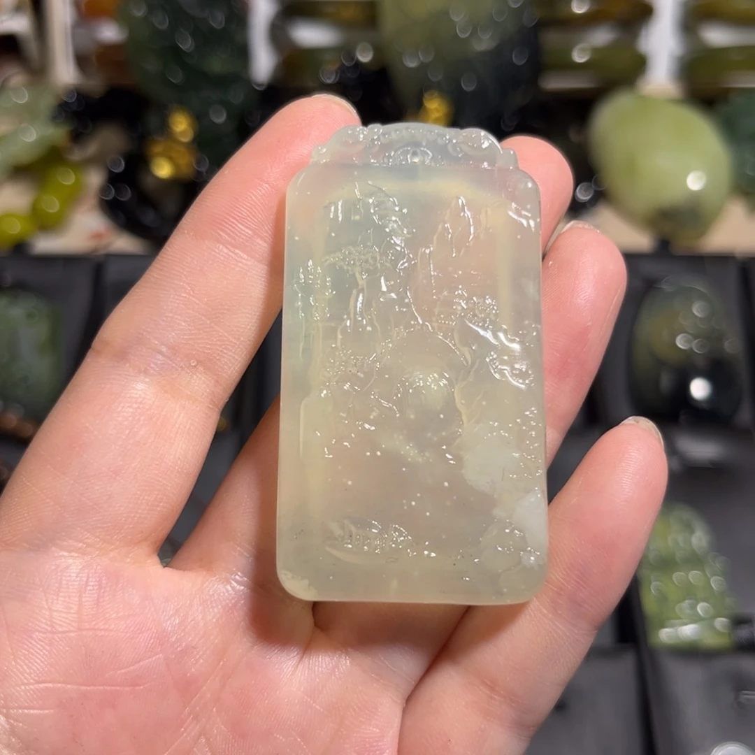 蛇纹石玉未镶嵌吊坠(不含链)