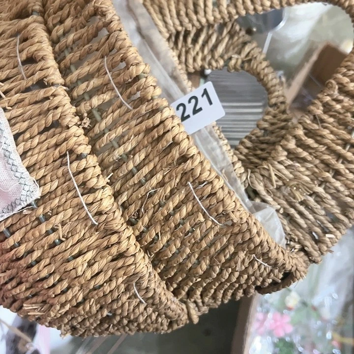 红陶君知家居百货221