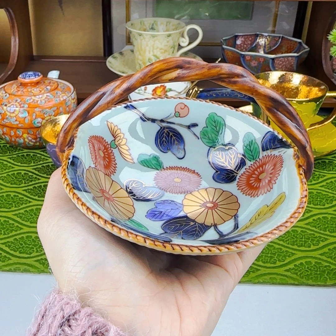 它家陶瓷 很好看！！