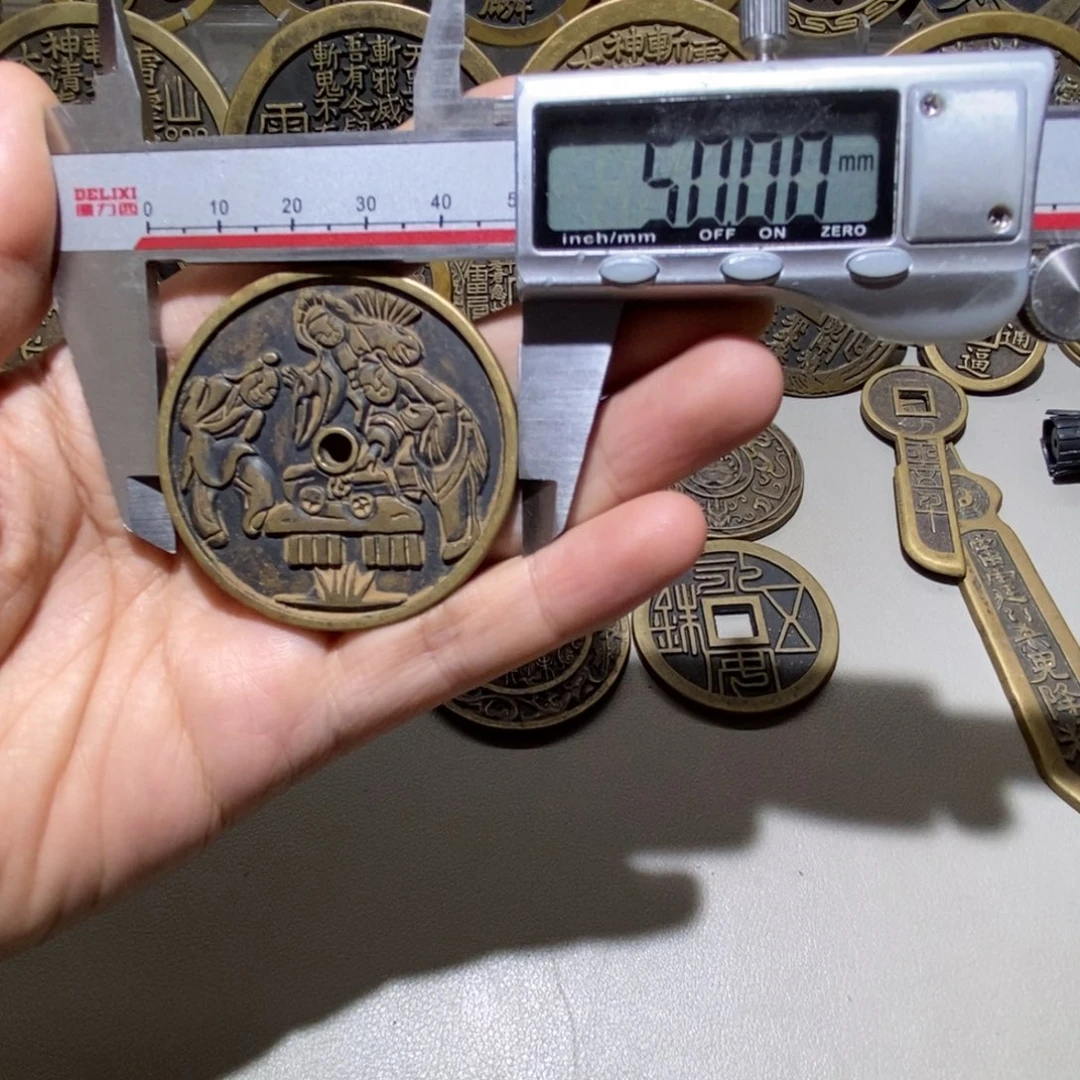 铜现代工艺品花钱