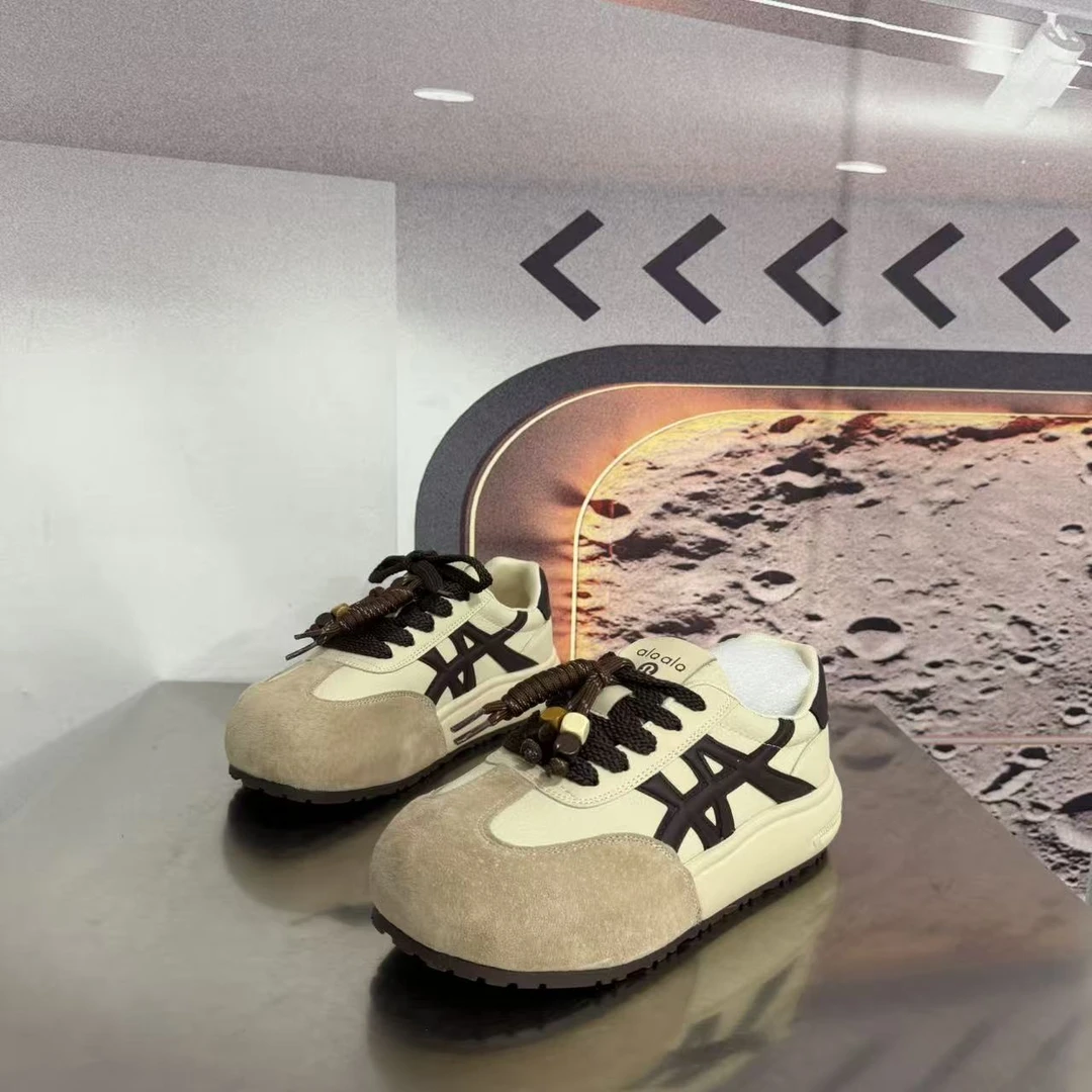 57632秋款新款2025圆头系带韩版简约休闲板鞋潮流百搭ins