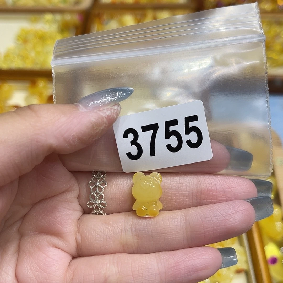 琥珀颈饰未镶嵌蜜蜡