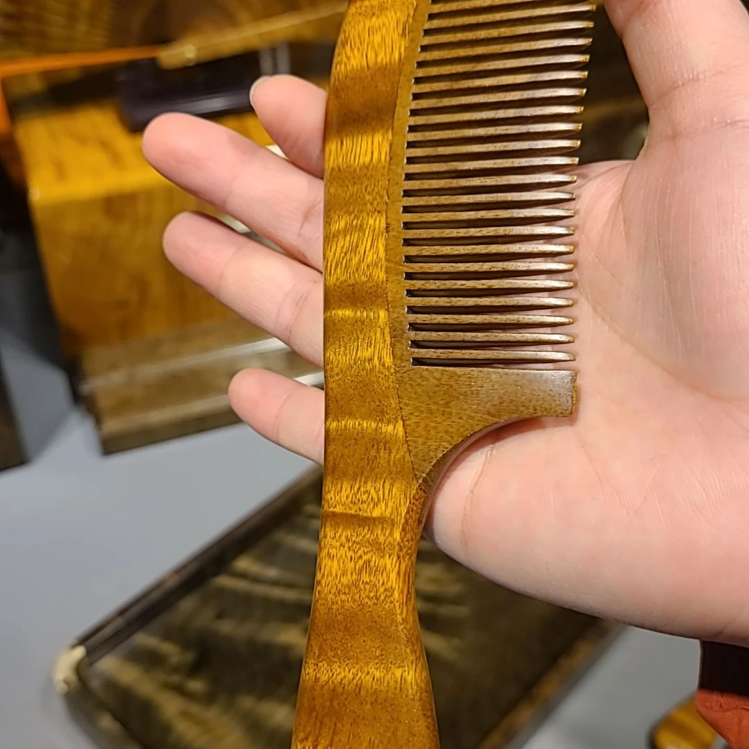 楠木神**众小叶桢楠金丝楠梳子