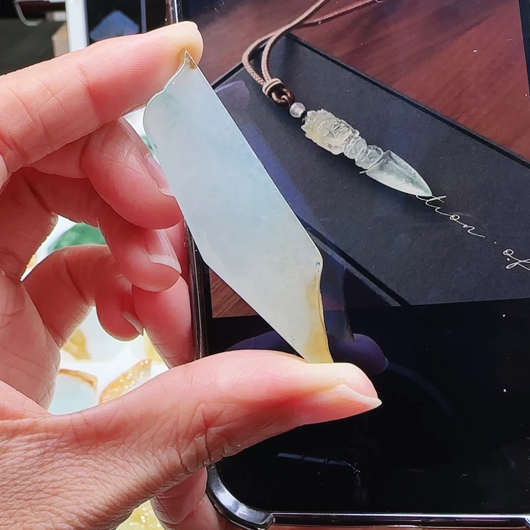 定制翡翠未镶嵌缅甸翡翠挂件