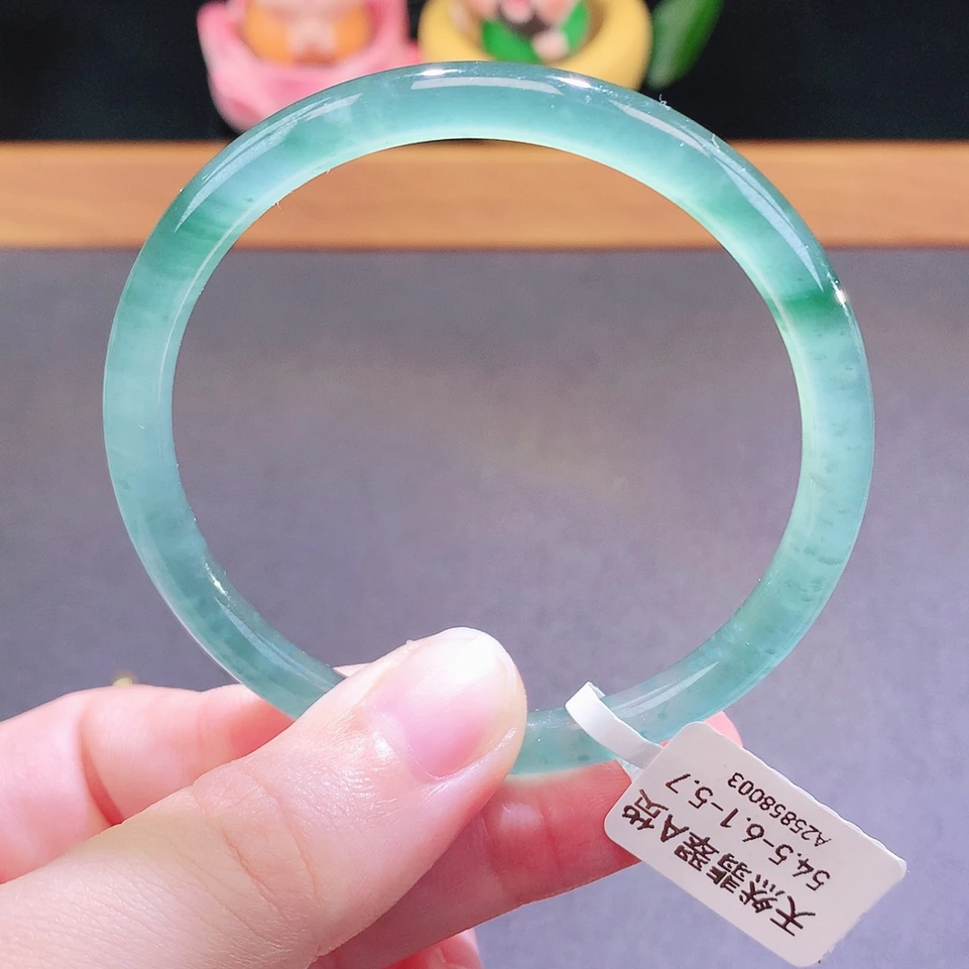 翡翠未镶嵌手镯天然翡翠