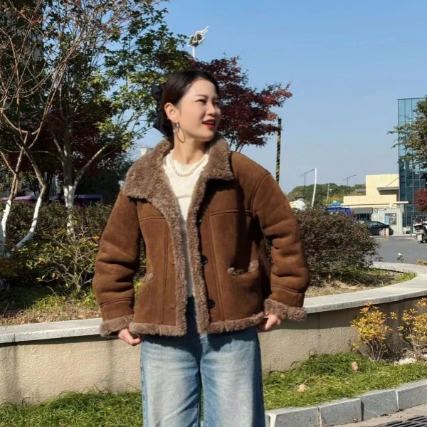 165素些静海宁新款2025年冬季厚款双面穿休闲反绒面休闲女士羊毛