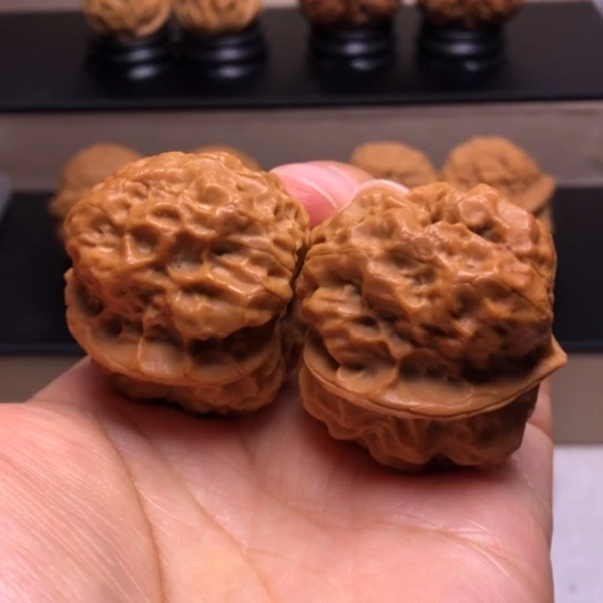 文玩核桃把件老龙头20