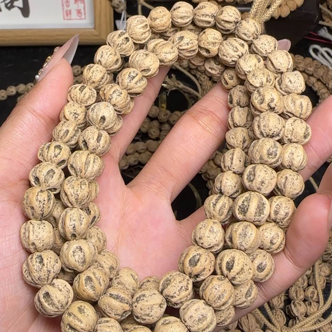 柏香籽/百香籽吊坠那***?