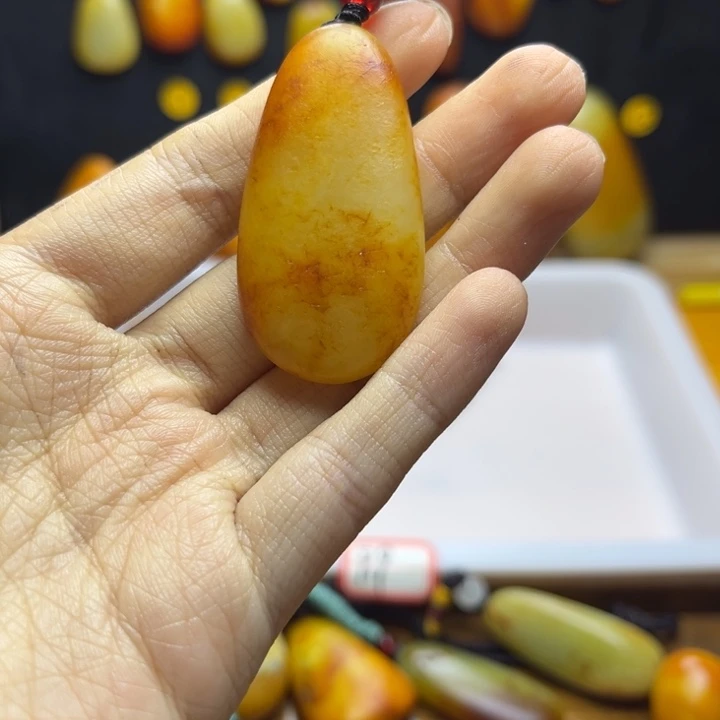 人***！和田玉（糖玉）未镶嵌珠宝半成品