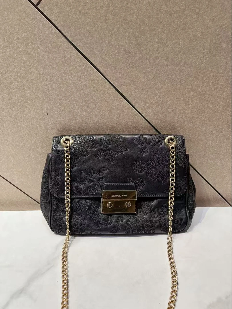 95新 MICHAELKORS/迈克高仕 帝爵鹏哥直播专享/黑金链条单肩包