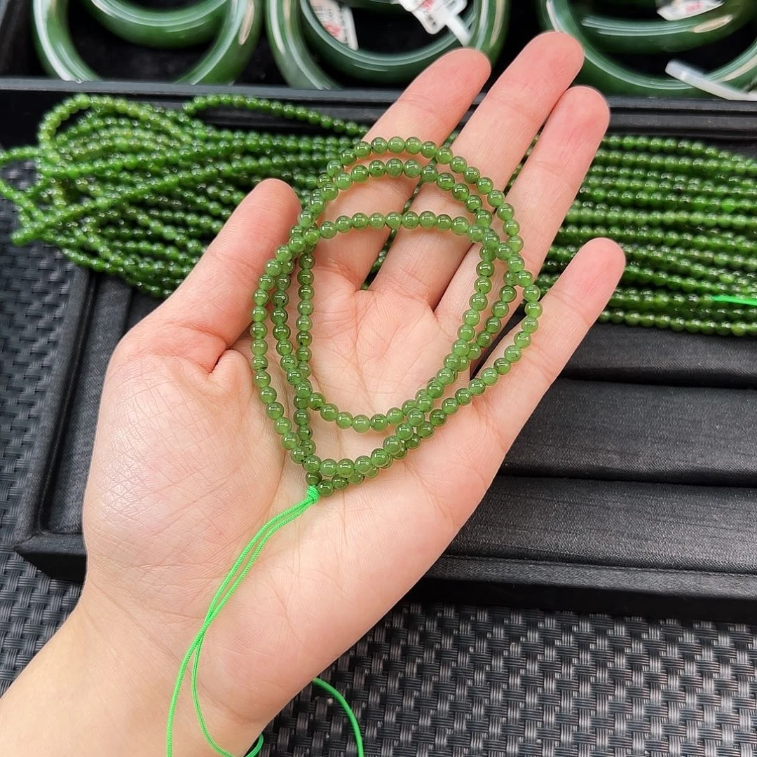 和田玉未镶嵌颈饰碧玉小米链绳款