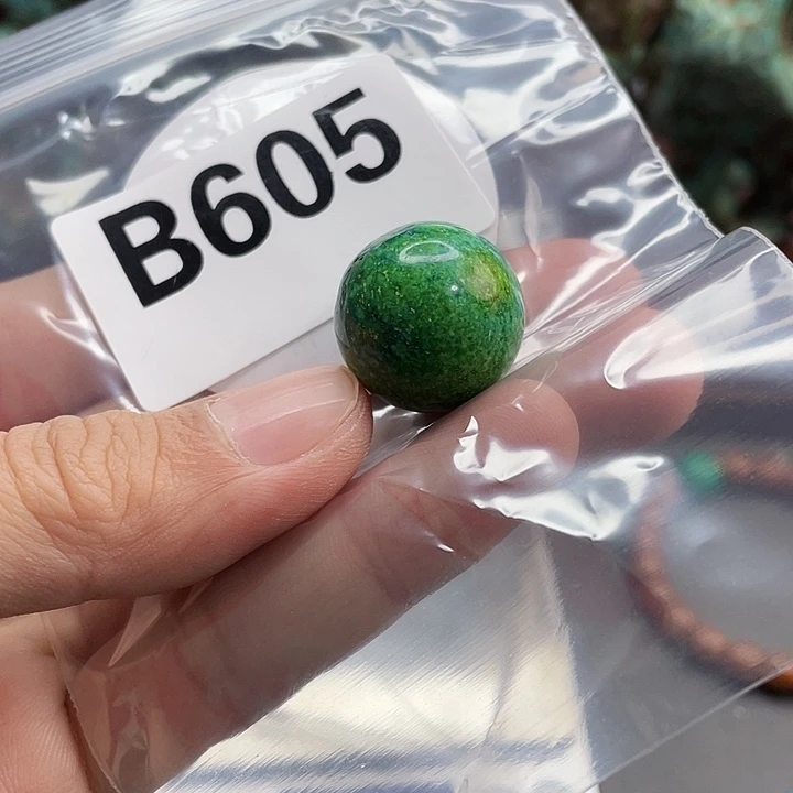 湖北十堰矿区圆珠老型链子配饰