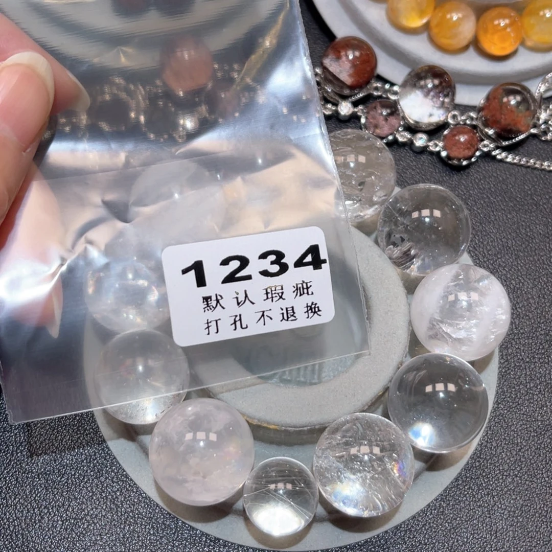 哈***哈未镶嵌吊坠(不含链)水晶