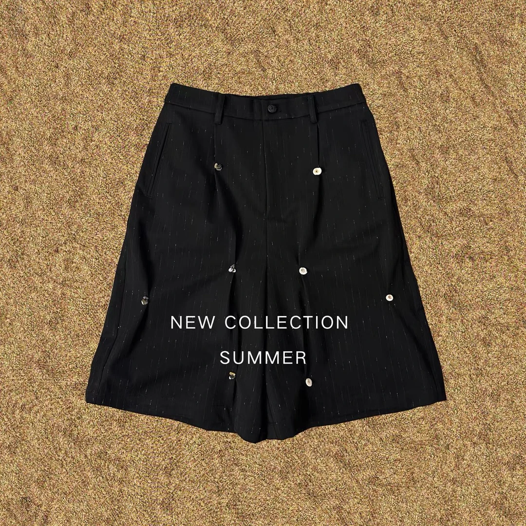 Conchoboe/Shell Shorts/手缝贝壳特殊肌理条纹短裤