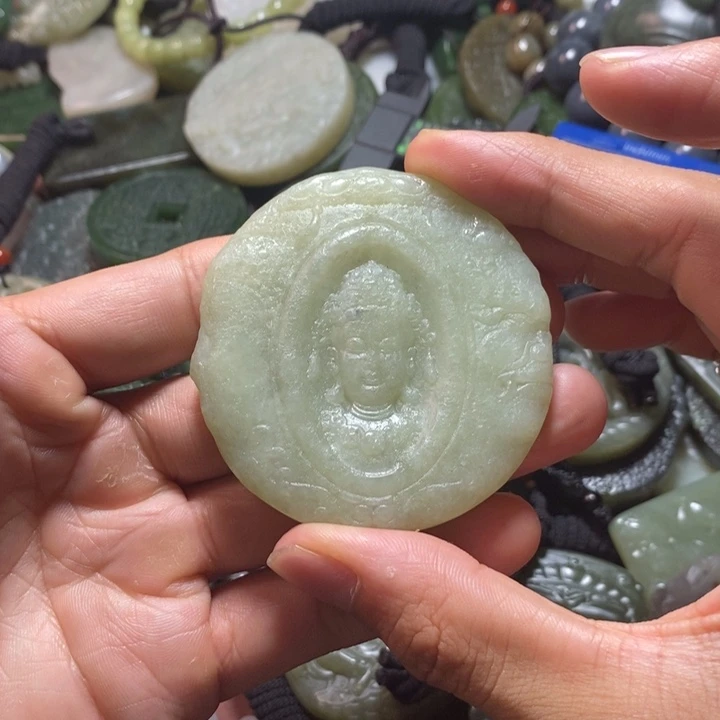 和田玉未镶嵌珠宝奇石