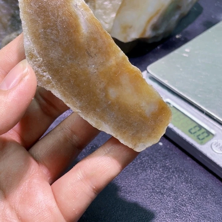 未镶嵌和田玉珠宝半成品