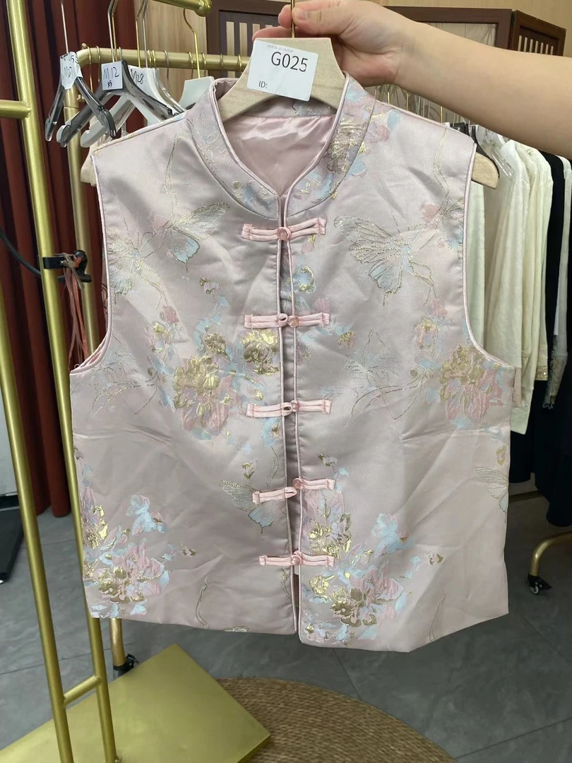 G025蝴蝶烫金五粒扣新中式古风无袖马甲上衣