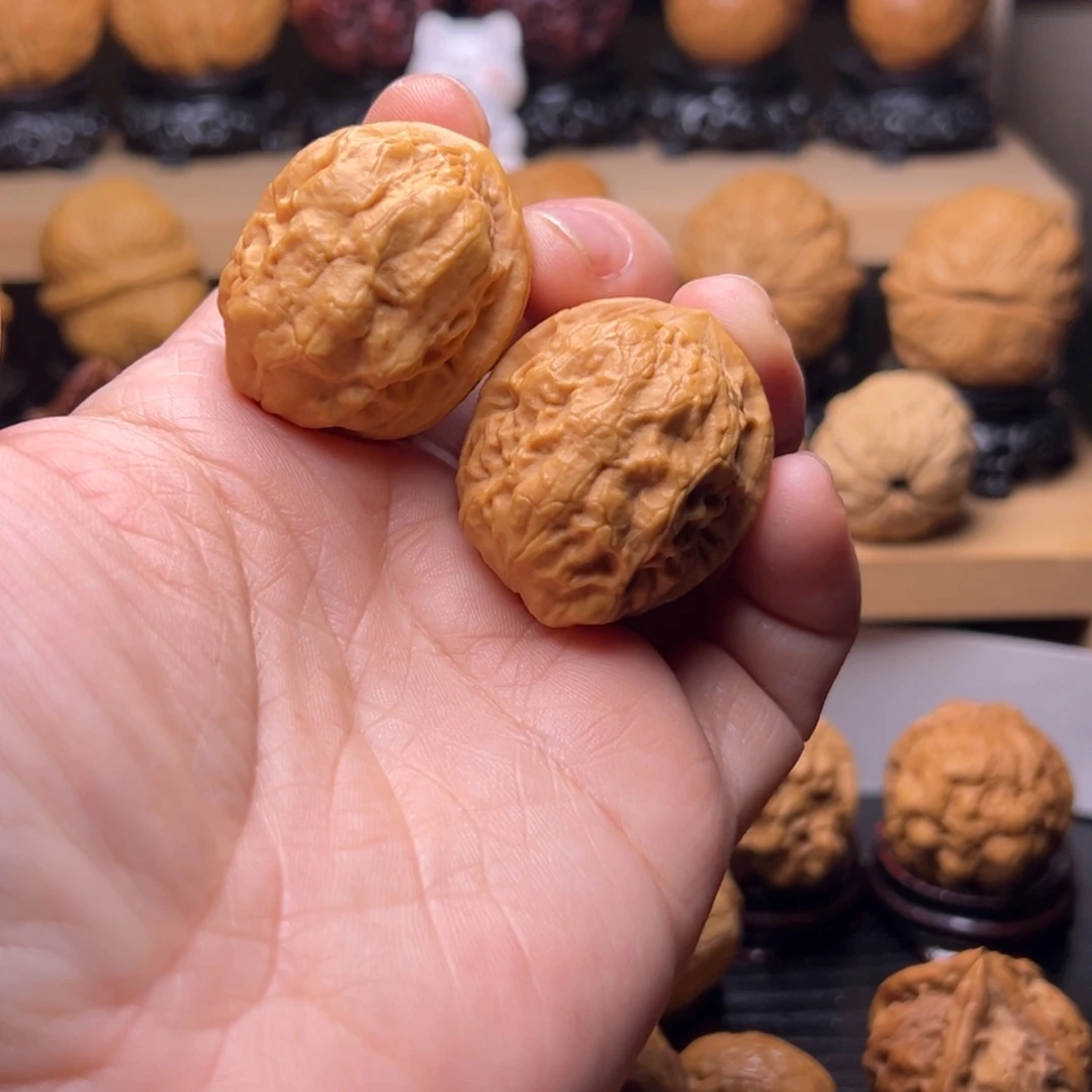 文玩核桃吊坠45w小金蛙