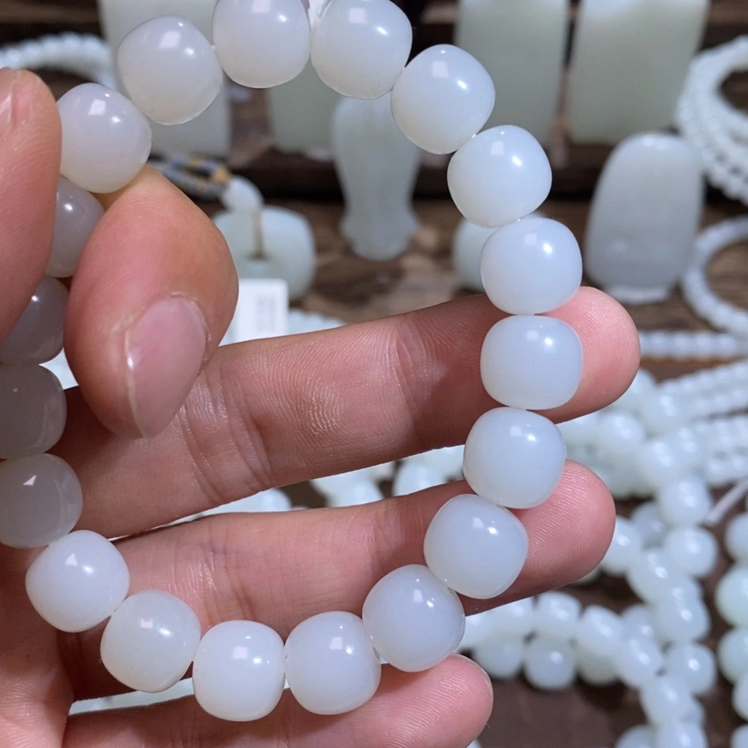 南***微和田玉（糖玉）未镶嵌手链