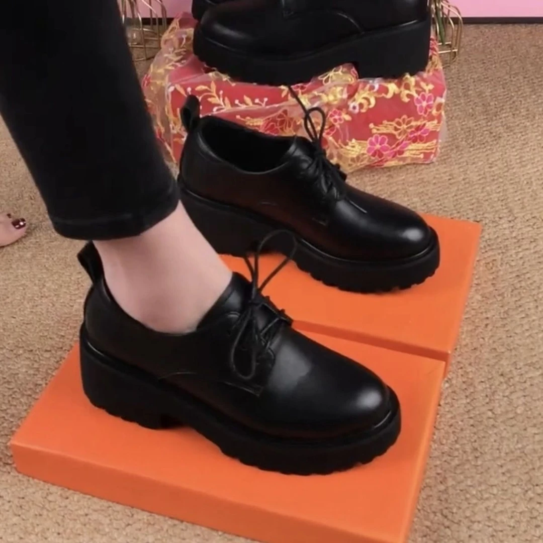 春秋季圆头粗跟乐福鞋时尚黑色百搭春季单鞋休闲软底复古妈妈鞋女