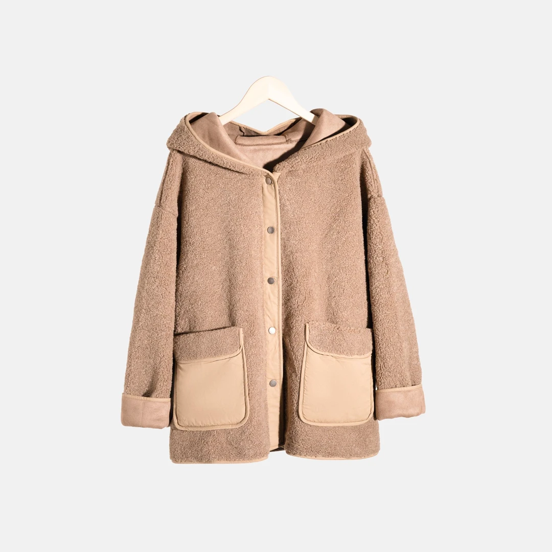 秋冬季直下摆连帽女单排扣短外套短款开衫羊羔绒秋冬8355