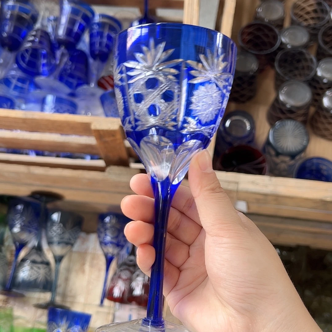 水晶玻璃高脚款微瑕一个