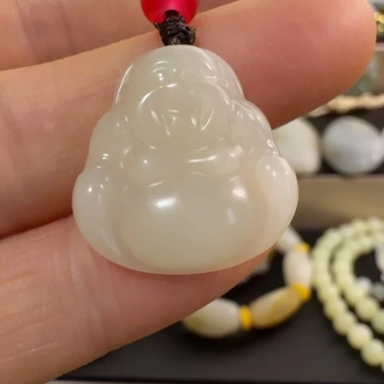 和田玉（糖玉）未镶嵌颈饰