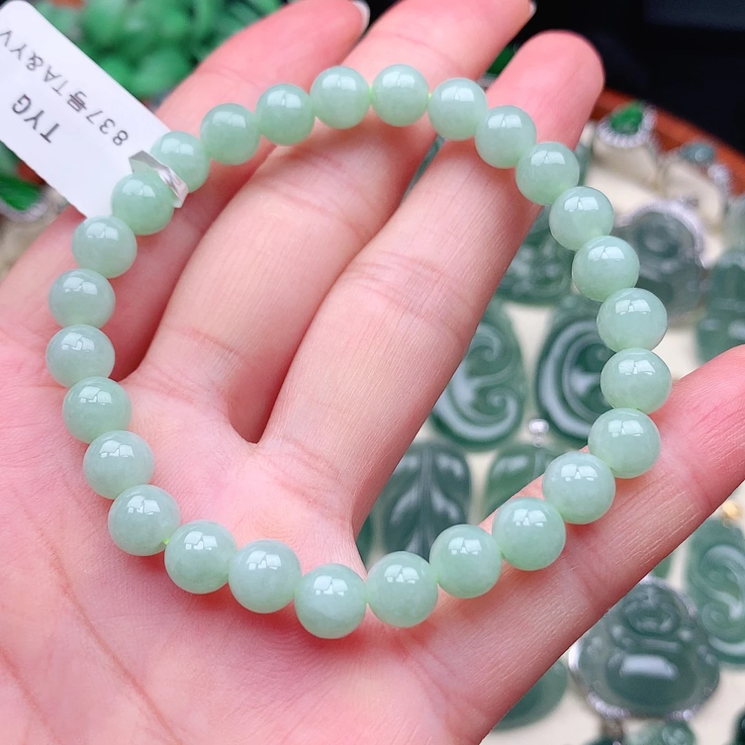 颈饰未镶嵌翡翠吊坠