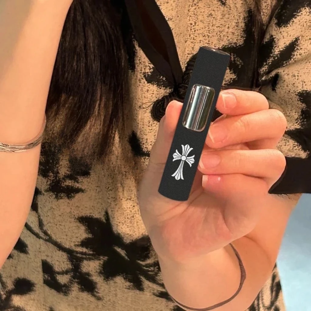 网红ins超酷十字架粉焰防风打火机充气创意高颜值送闺蜜男友礼物