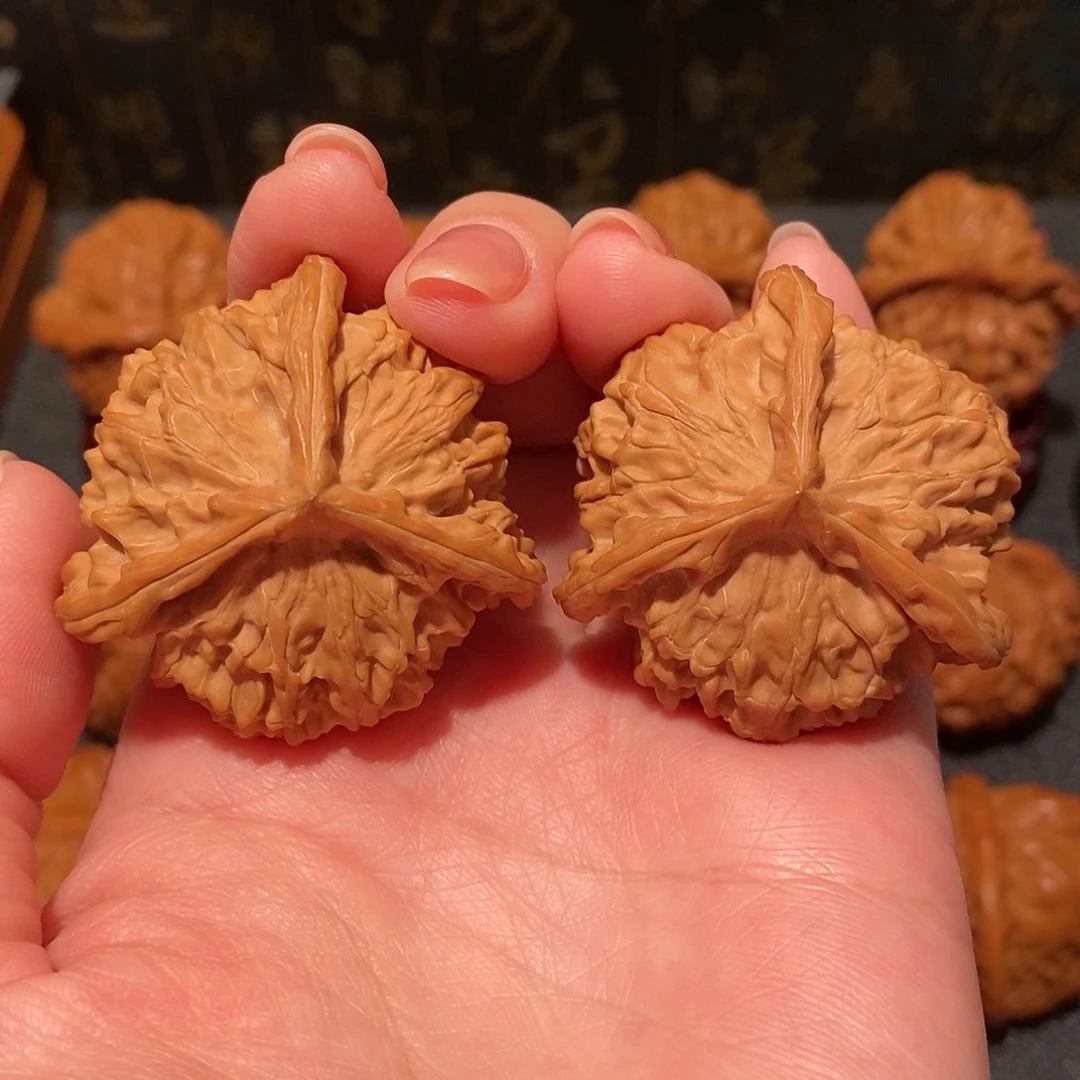 文玩核桃吊坠全品三棱