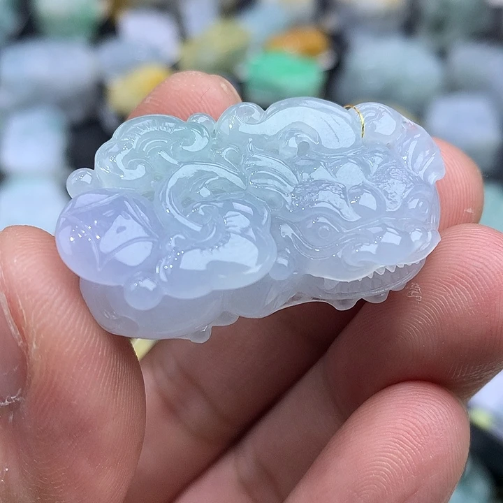 翡翠未镶嵌颈饰天然缅甸翡翠貔貅吊坠