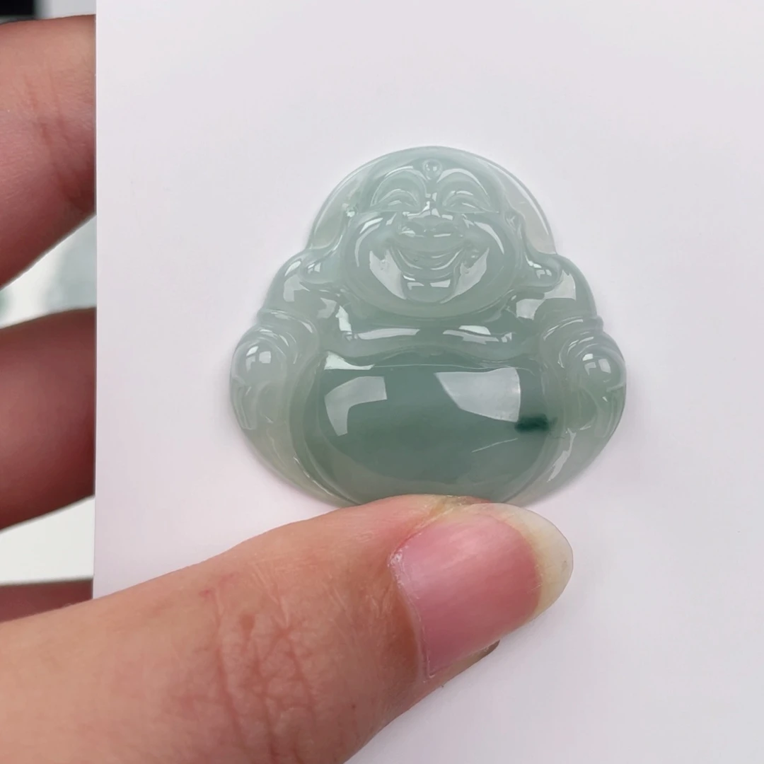 翡翠未镶嵌颈饰佛公