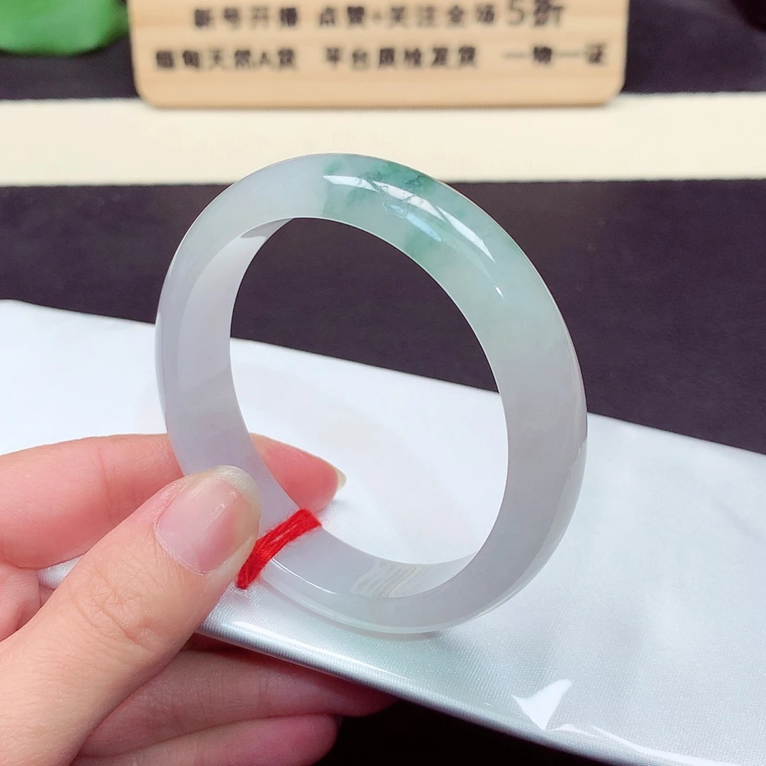 翡翠手镯未镶嵌1209号