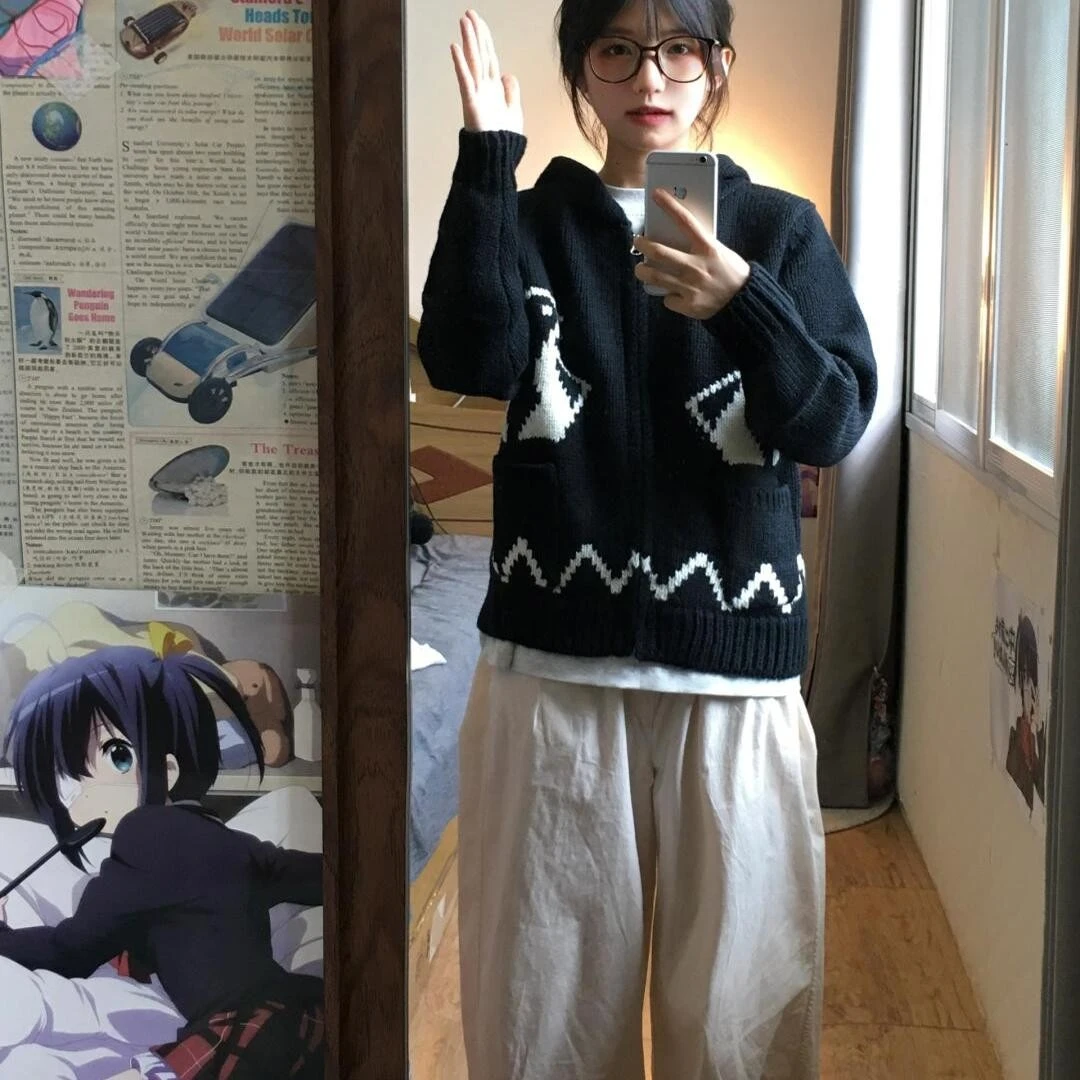 复古企鹅提花黑色开衫毛衣外套女针织早秋2025新款学院风短款连帽
