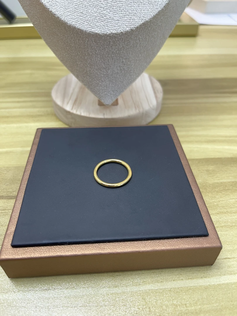 18K 光面素圈戒指  时尚精致-zjc