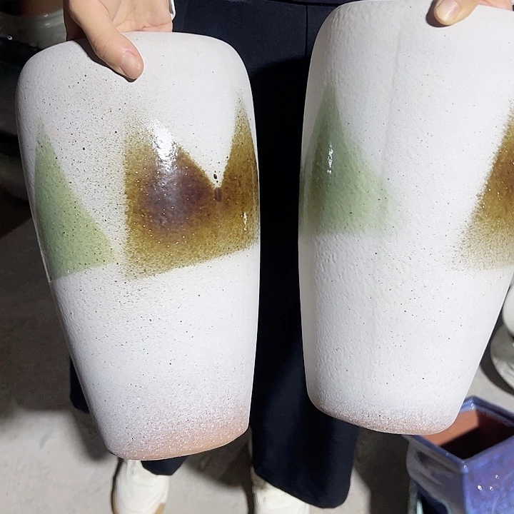 高度30厘米口15厘米