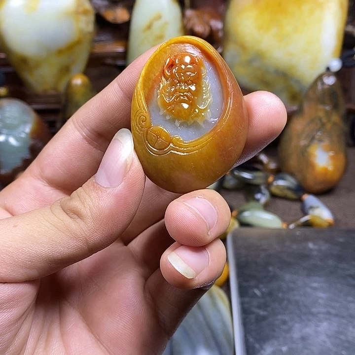 和田玉未镶嵌挂件