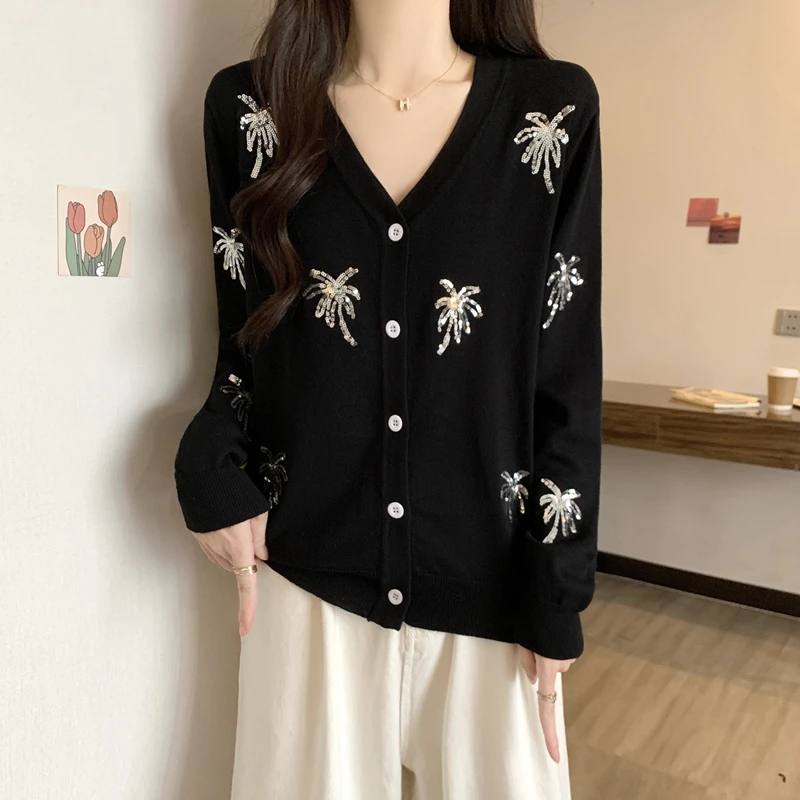 大码遮肚子小香风V领亮片针织开衫女春秋胖mm宽松显瘦毛衣打底衫