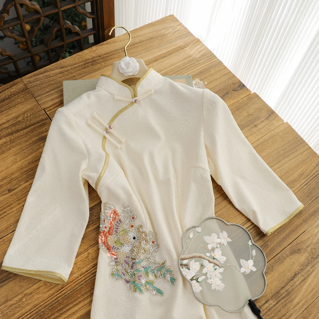 俏娘鱼米色复古新中式改良旗袍女2025冬新款日常可穿年轻气质优雅