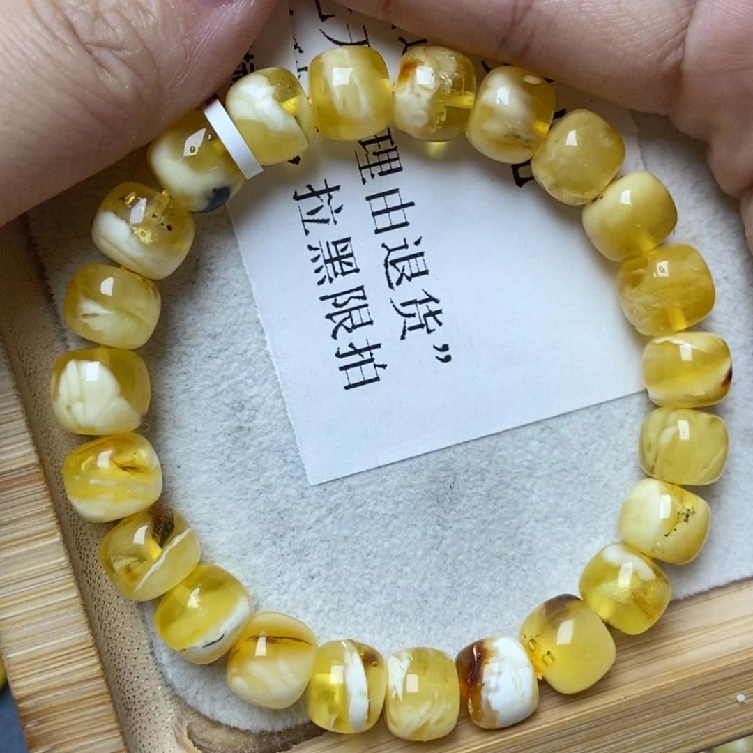 琥珀未镶嵌珠宝奇石60