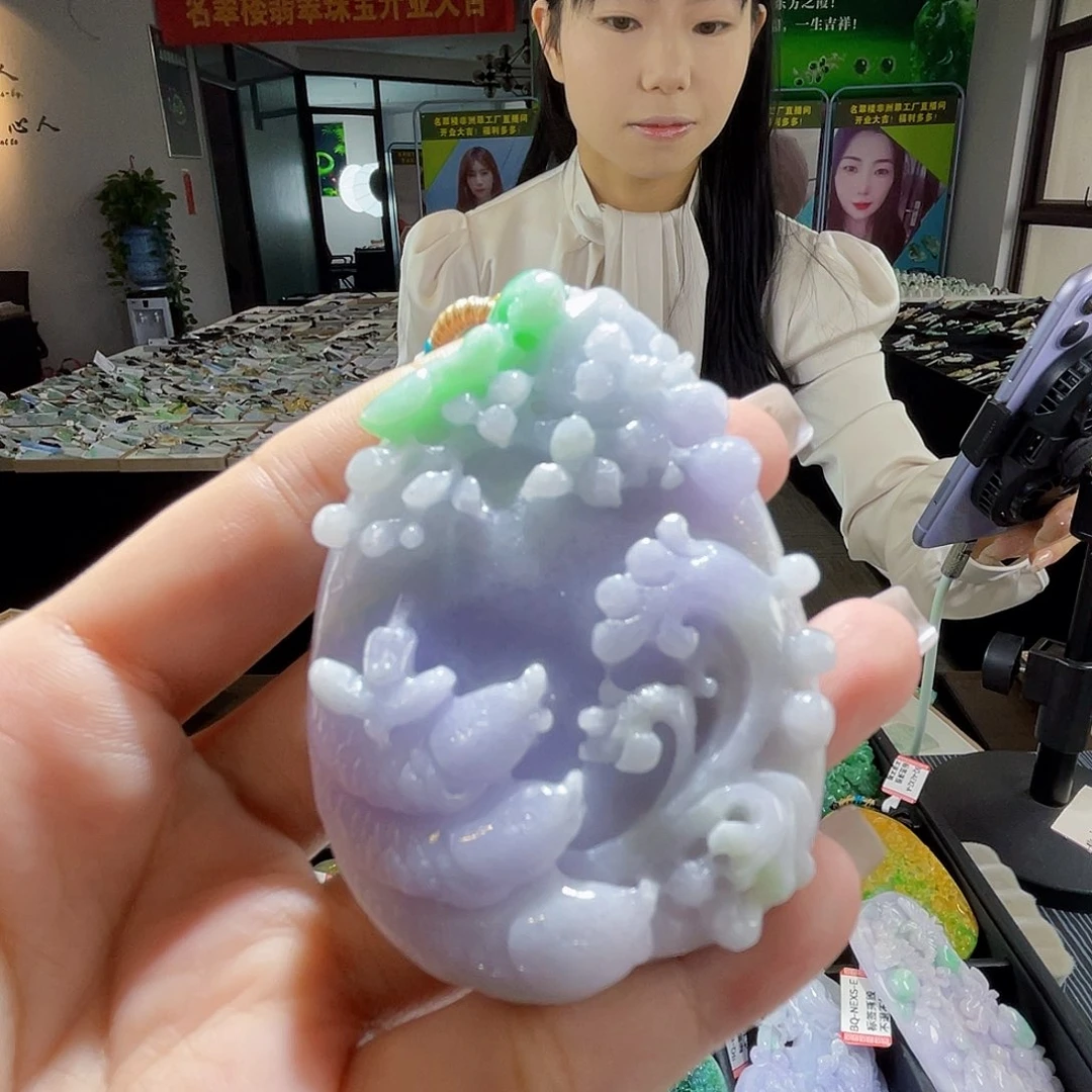 颈饰未镶嵌翡翠一