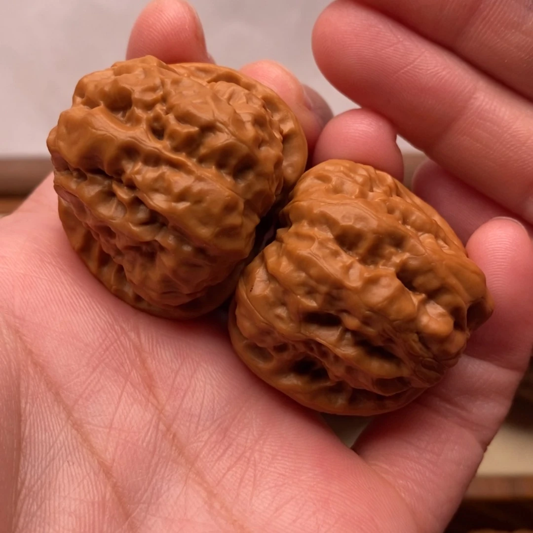 【闪购商品】把件文玩核桃摸**尉边35左右