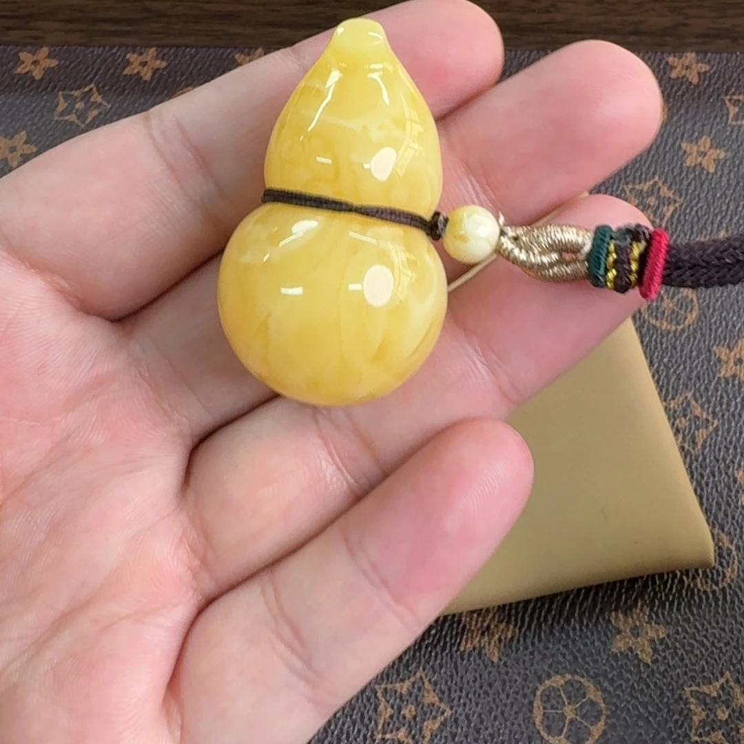 裸石琥珀未镶嵌146000000000