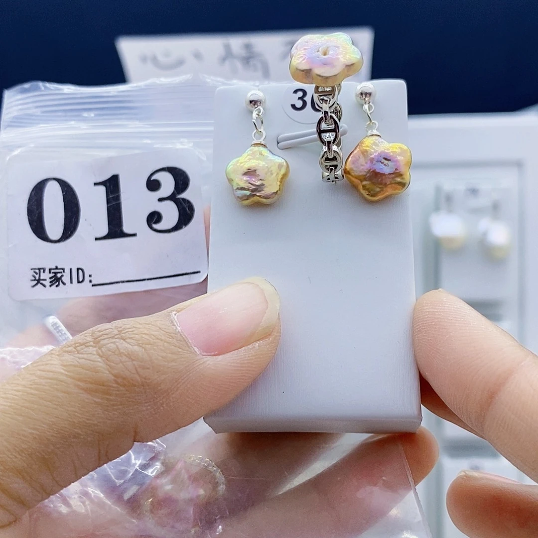 淡水珍珠钛钢颈饰