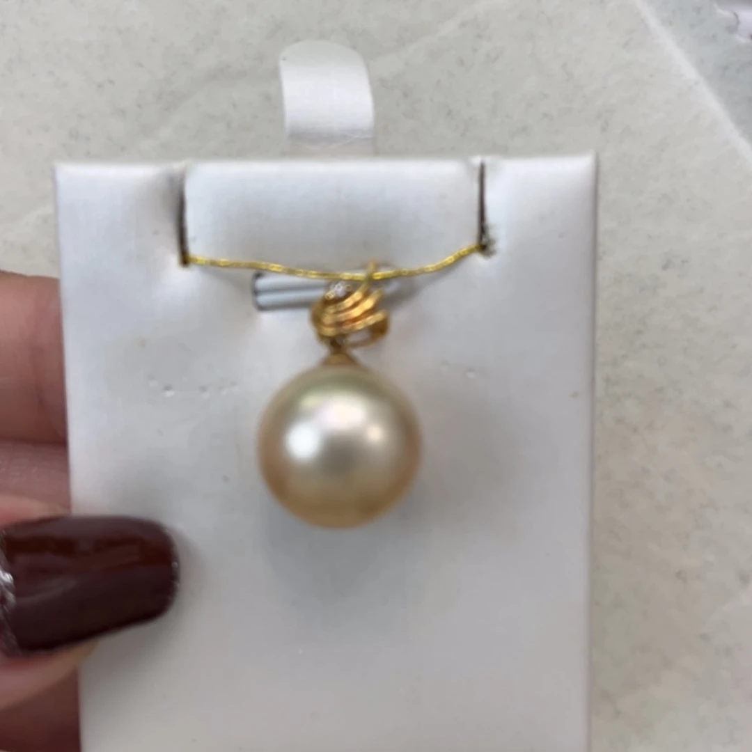 【闪购商品】海水珍珠颈饰18K金镶嵌13.5mm正圆微瑕