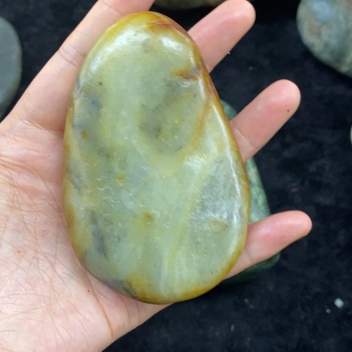 未镶嵌和田玉（糖玉）挂件