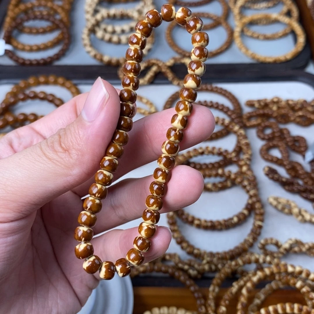 手串紫金鼠?**唐红皮焦糖奶盖6